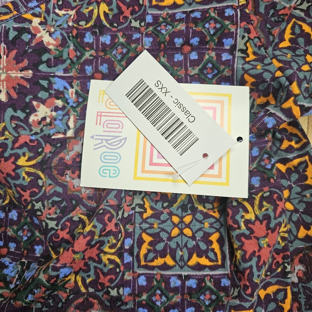 Colorful Mosaic Tile Pattern - Picture 2 of 7
